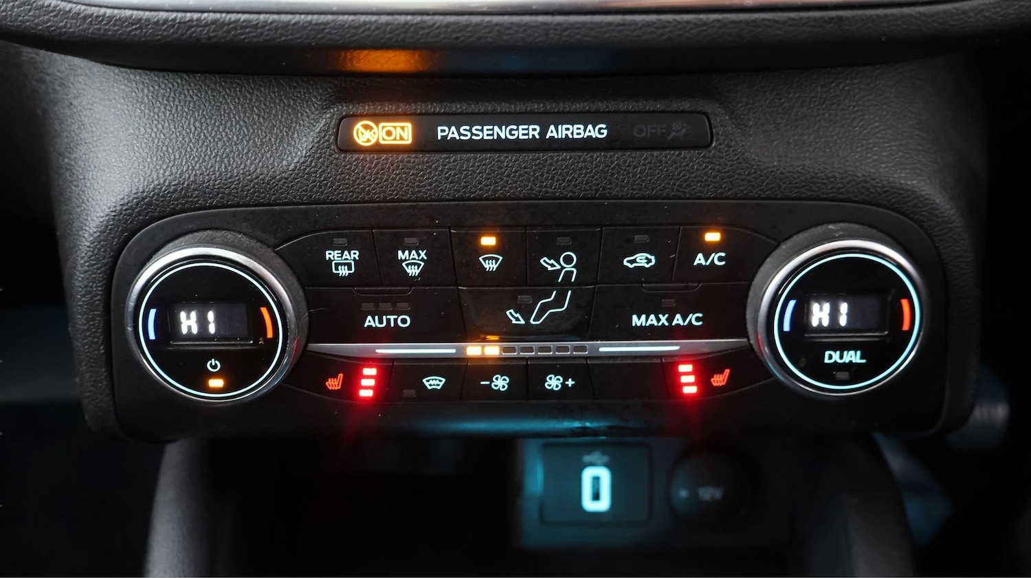 Used Ford Focus 2020 for sale - 78166843: Photo 12