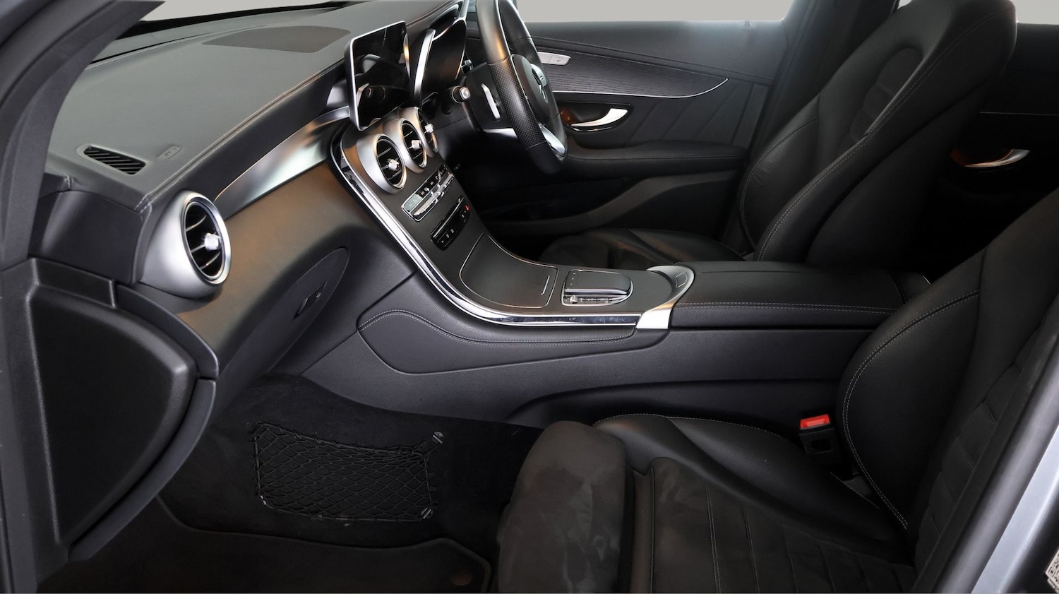 Used Mercedes-Benz GLC 2020 for sale - 78098991: Photo 14