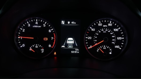 Used Kia Stonic 2022 for sale - 76179431: Photo 10