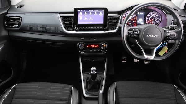 Used Kia Stonic 2022 for sale - 76179431: Photo 13