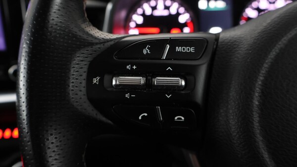 Used Kia Stonic 2022 for sale - 76179431: Photo 22
