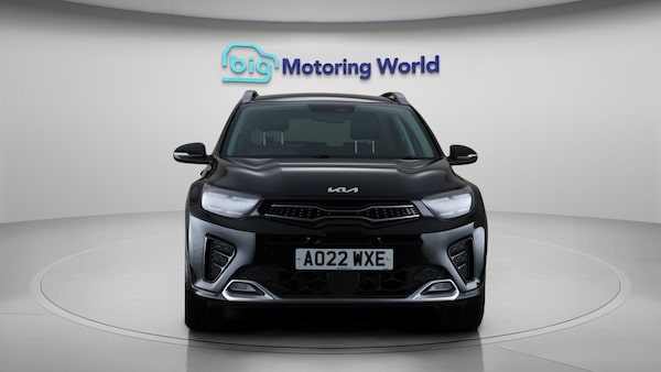 Used Kia Stonic 2022 for sale - 76179431: Photo 2