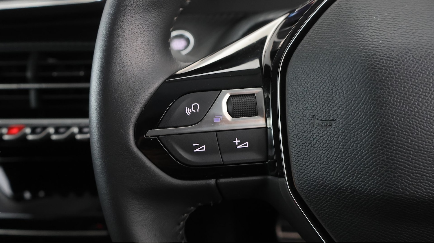 Used Peugeot 208 2023 for sale - 77556912: Photo 20