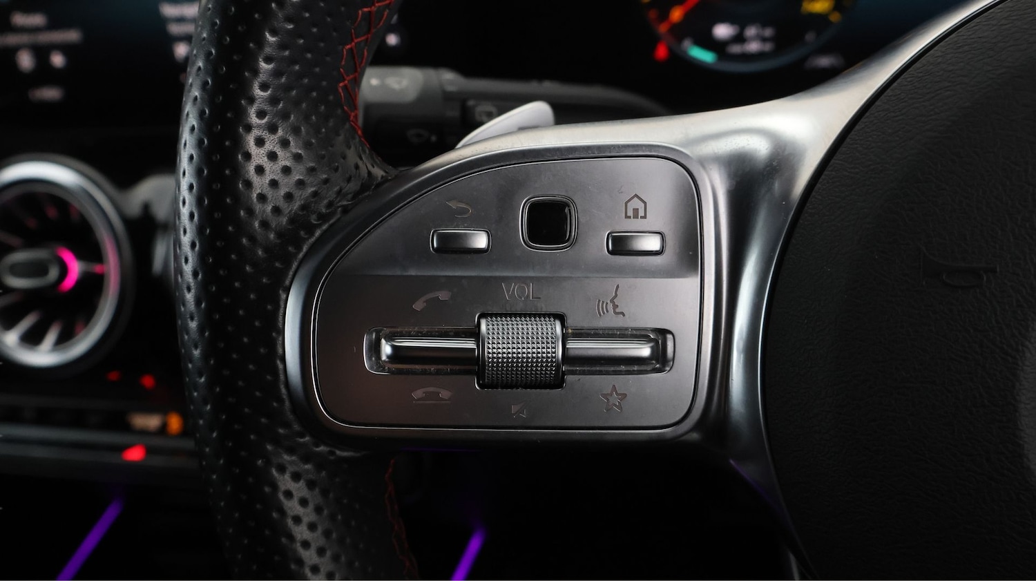 Used Mercedes-Benz EQA 2023 for sale - 77708505: Photo 21