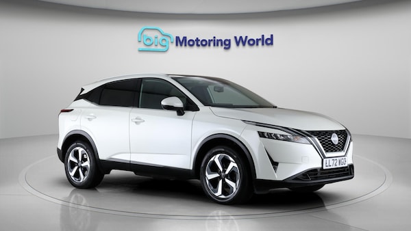 Used Nissan Qashqai 2022 for sale - 76247570: Photo 2