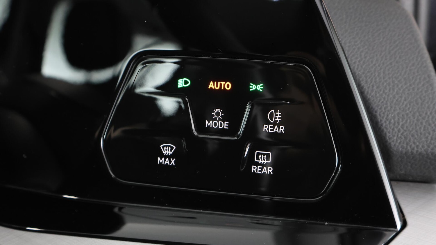 Used Volkswagen Golf 2022 for sale - 76573739: Photo 23