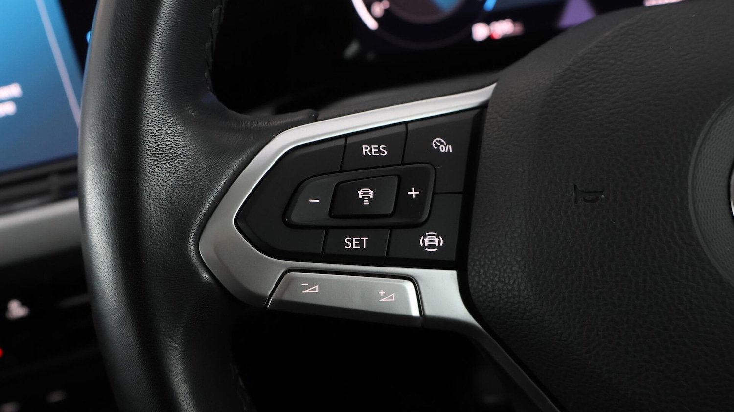 Used Volkswagen Golf 2022 for sale - 76573739: Photo 24