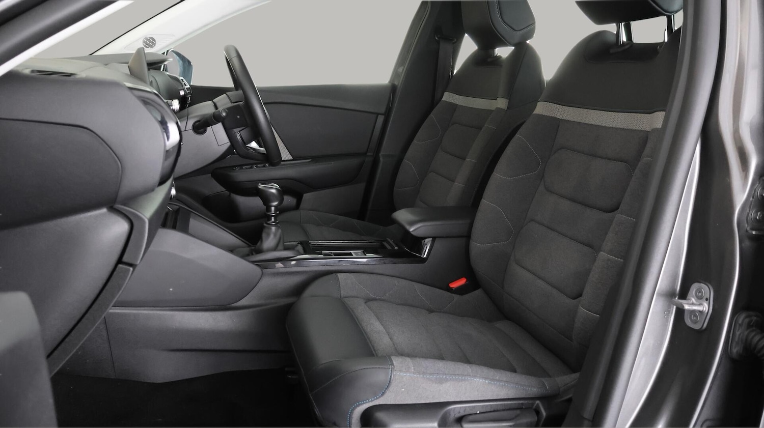 Used Citroen C4 2022 for sale - 76743239: Photo 15