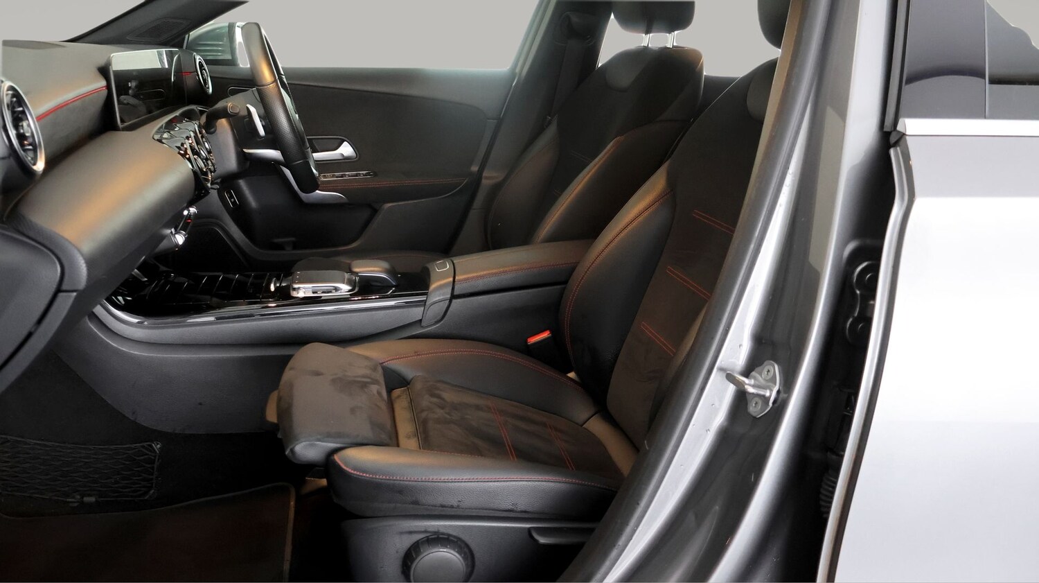 Used Mercedes-Benz A-Class for sale - 77365512: Photo 13