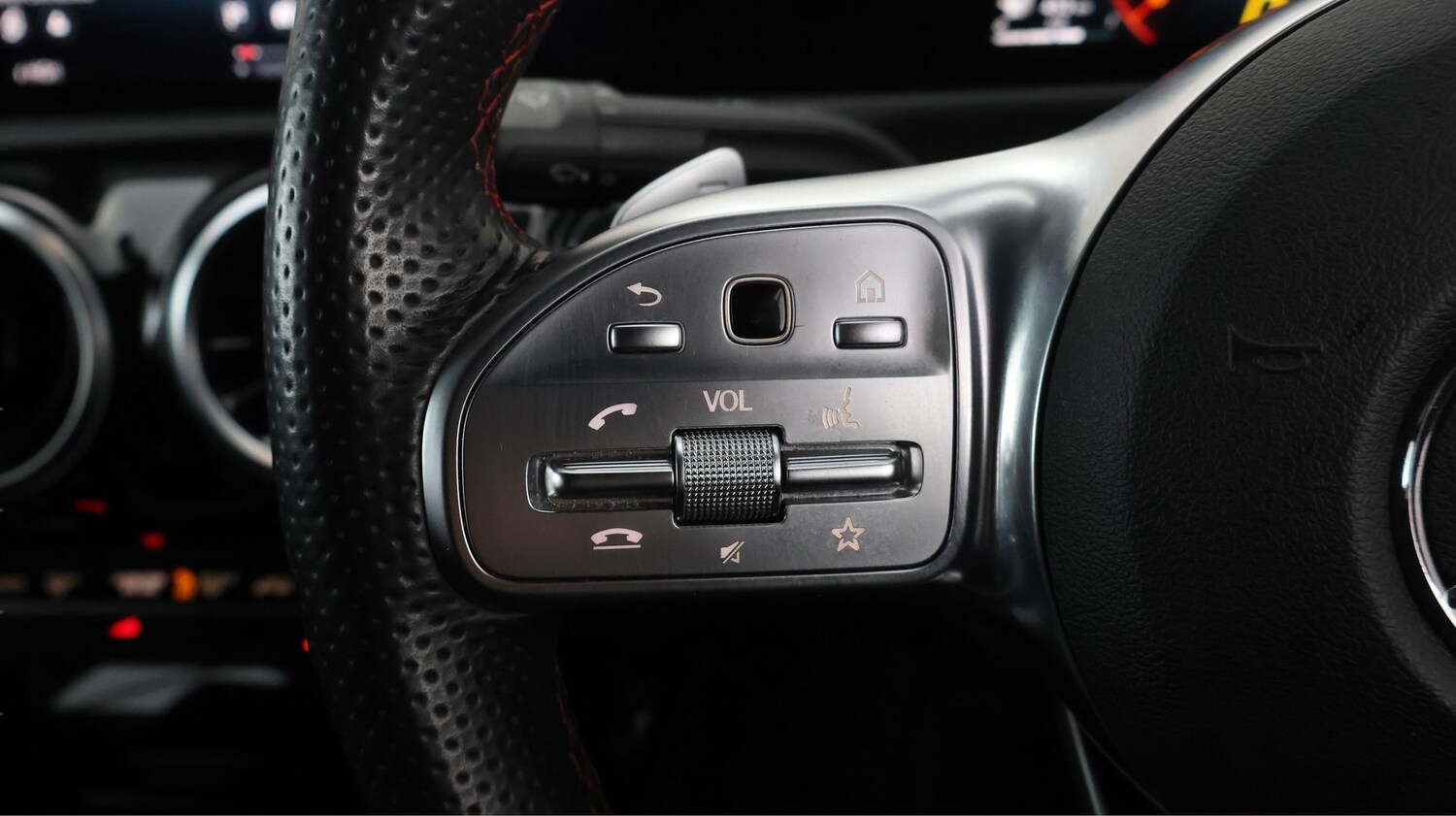 Used Mercedes-Benz A-Class for sale - 77365512: Photo 19