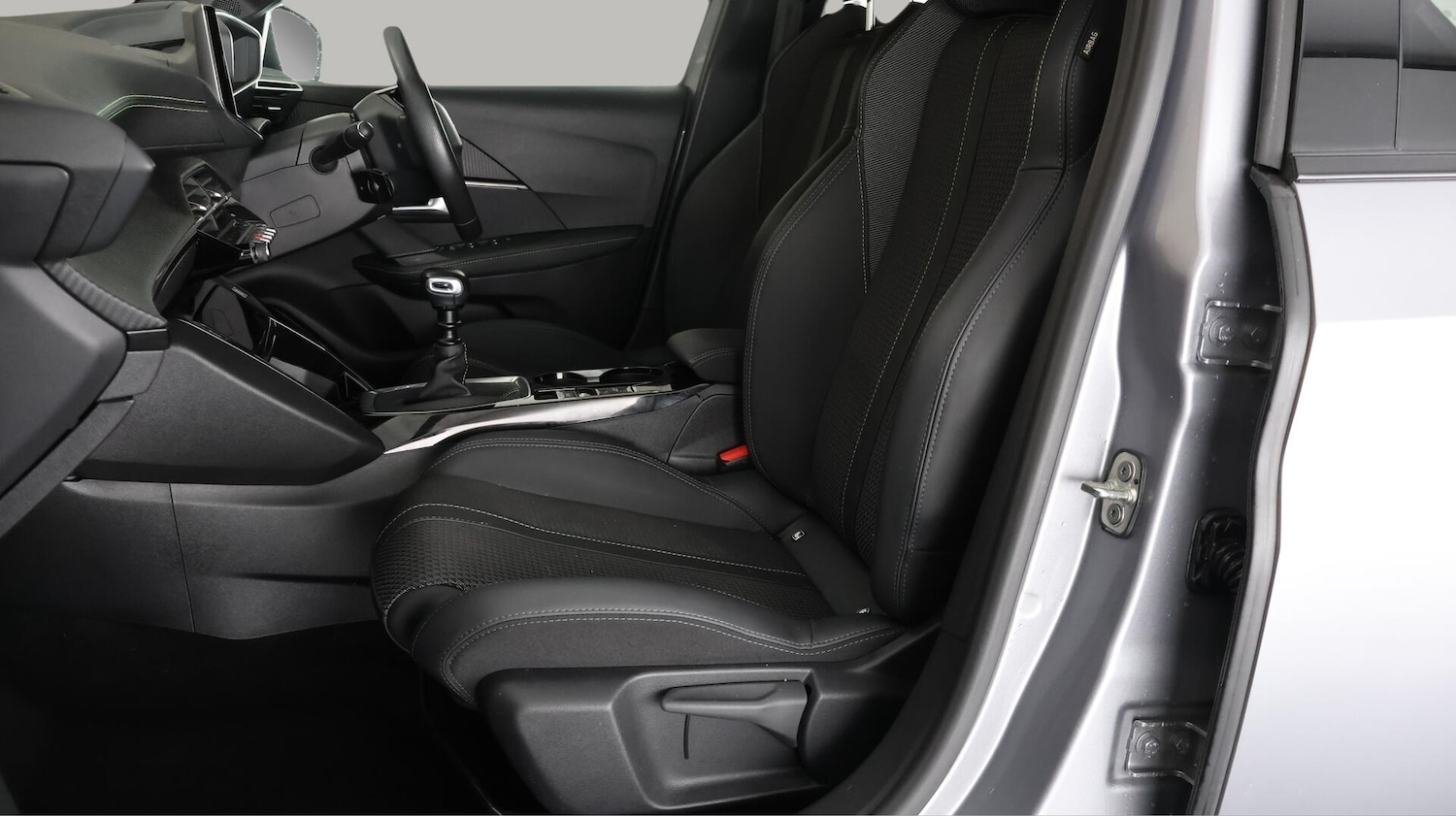 Used Peugeot 208 2022 for sale - 76349022: Photo 15