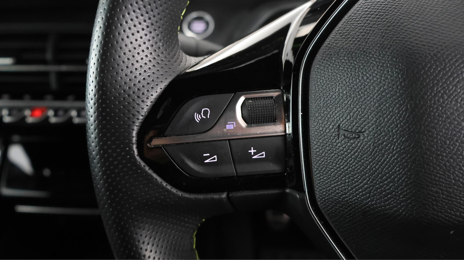 Used Peugeot 208 2022 for sale - 76349022: Photo 24
