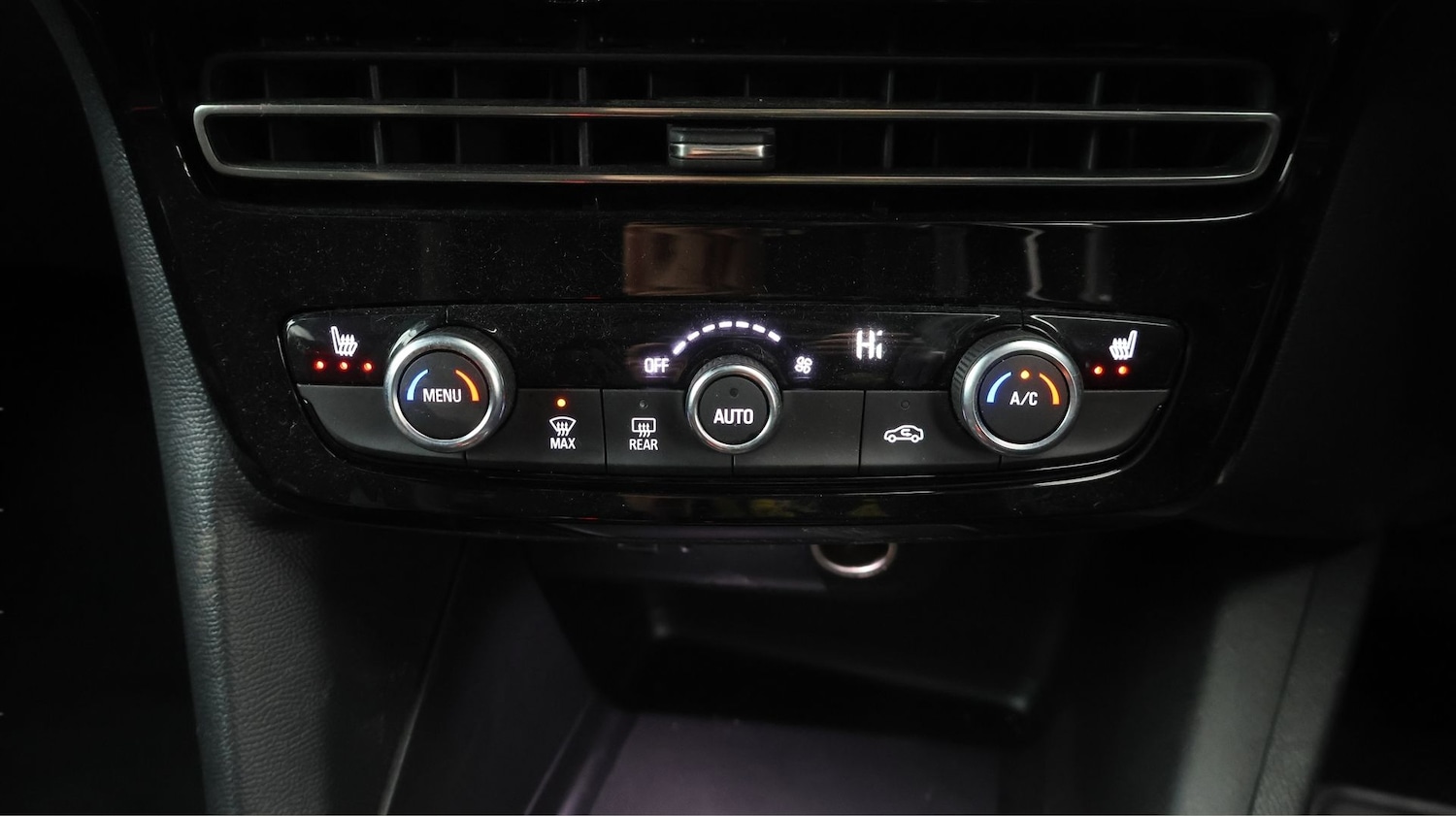 Used Vauxhall Mokka Electric 2023 for sale - 77610168: Photo 12