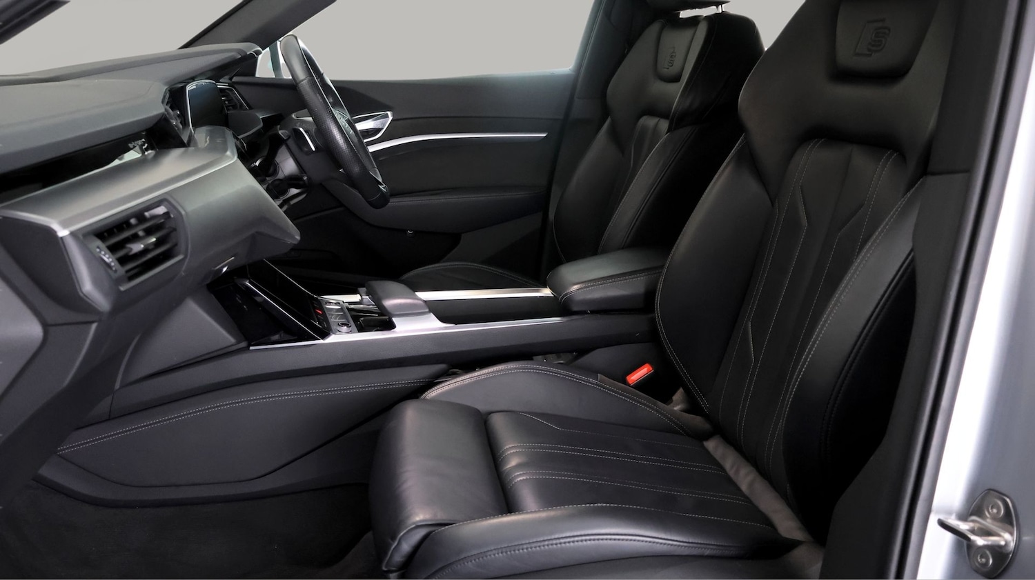 Used Audi e-tron 2021 for sale - 77878099: Photo 14