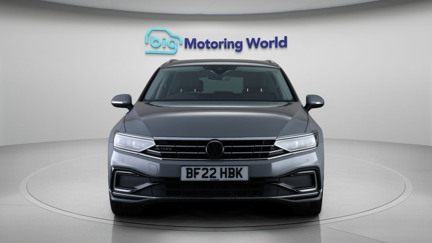 Used Volkswagen Passat 2022 for sale - 78145037: Photo 2