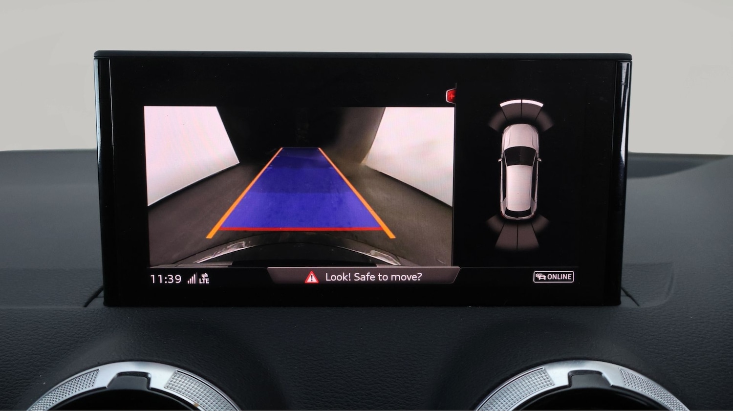 Used Audi Q2 2023 for sale - 77536381: Photo 23