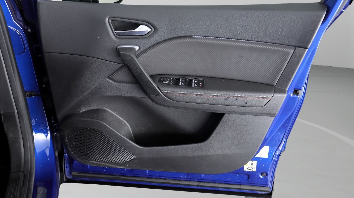 Used Renault Captur 2021 for sale - 77608149: Photo 15