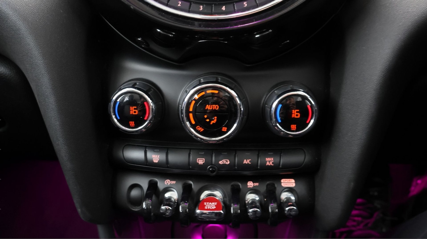 Used MINI Hatch 2018 for sale - 77319970: Photo 12