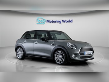Used MINI Hatch 2018 for sale - 77319970: Photo