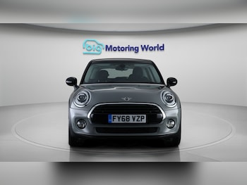 Used MINI Hatch 2018 for sale - 77319970: Photo