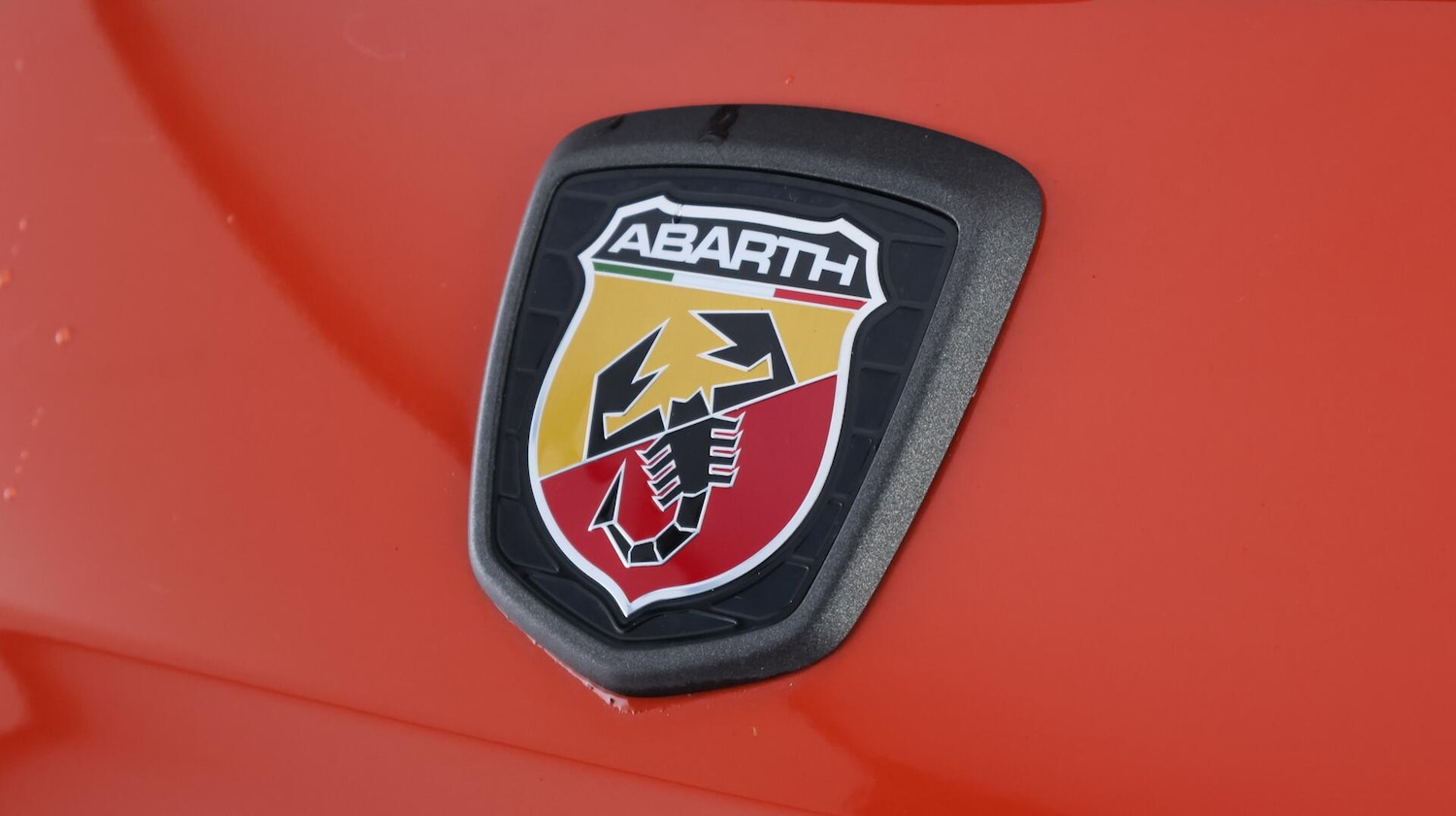 Used Abarth 695 2023 for sale - 76715038: Photo 21