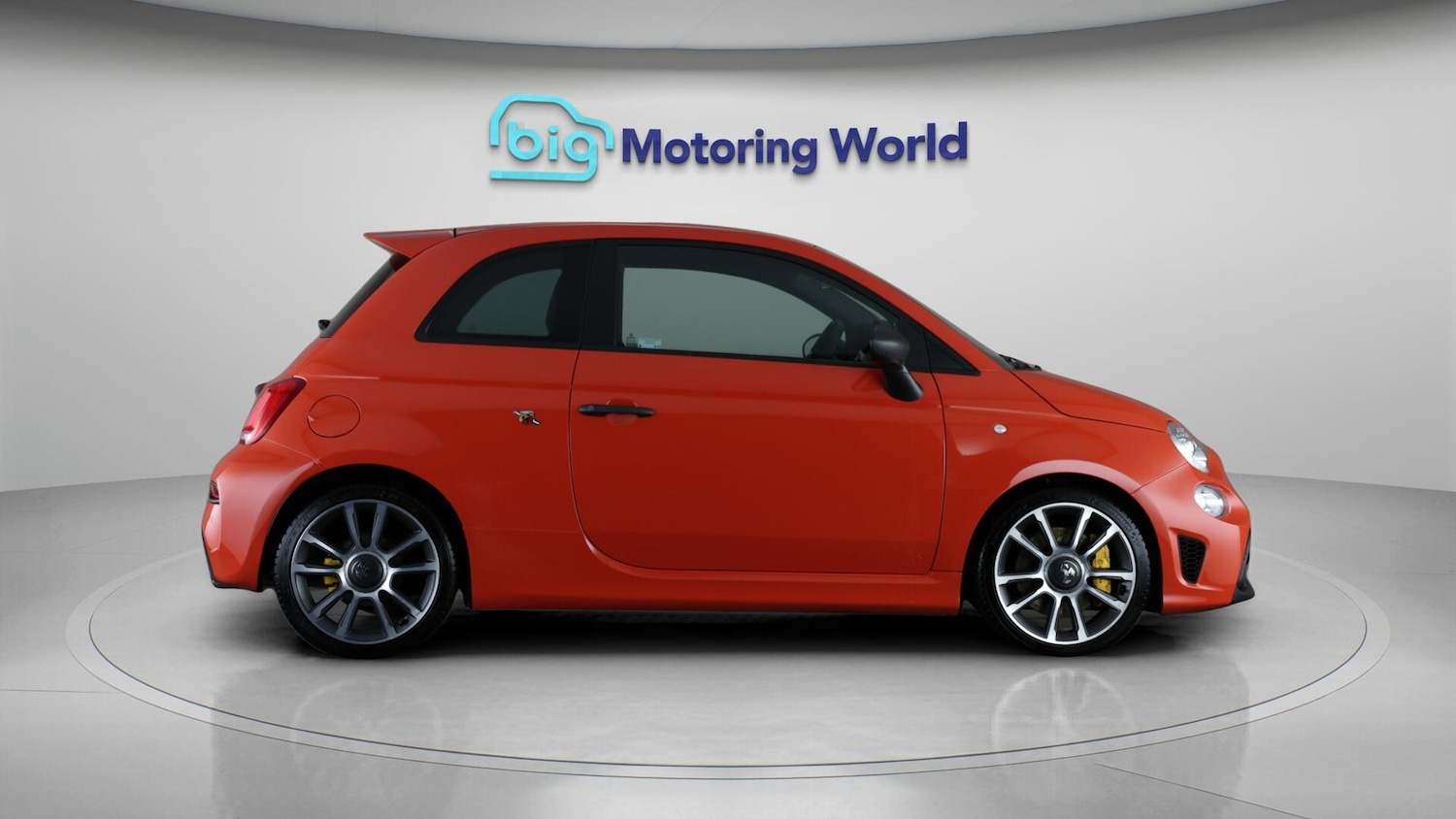 Used Abarth 695 2023 for sale - 76715038: Photo 9
