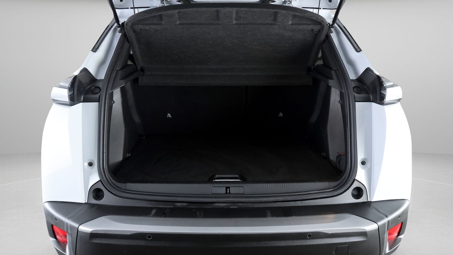 Used Peugeot 2008 2023 for sale - 78155725: Photo 16