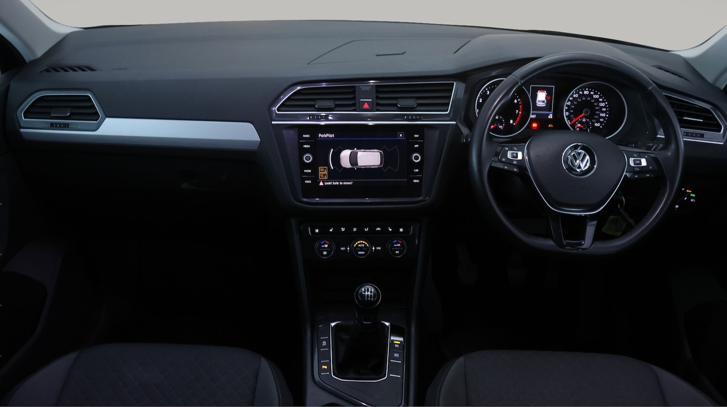 Used Volkswagen Tiguan 2018 for sale - 77198395: Photo 13