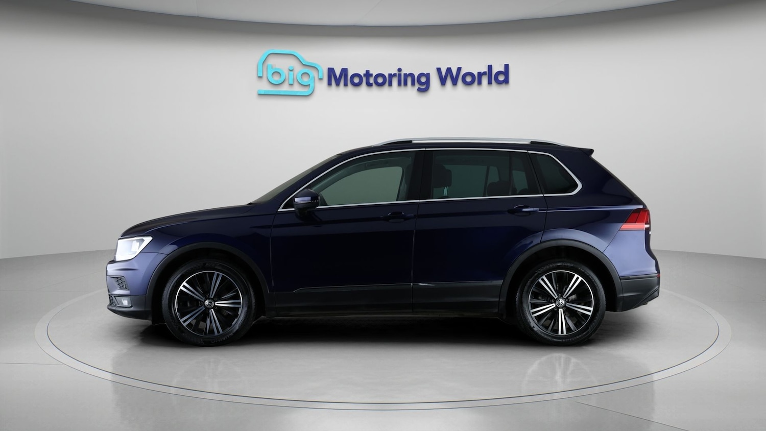 Used Volkswagen Tiguan 2018 for sale - 77198395: Photo 4