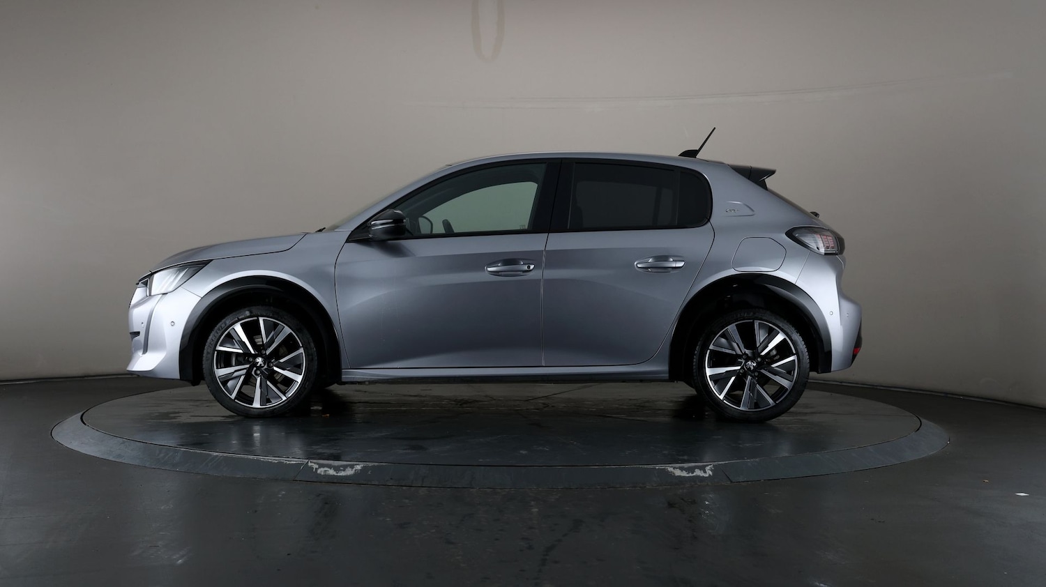 Used Peugeot 208 for sale - 76811651: Photo 31