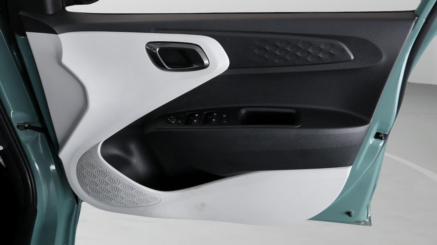 Used Hyundai i10 2024 for sale - 77822566: Photo 14