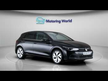 Used Volkswagen Golf 2020 for sale - 75237600: Photo