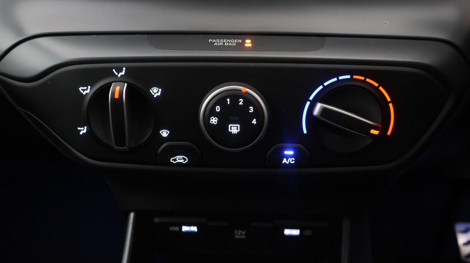 Used Hyundai BAYON 2023 for sale - 77797391: Photo 11