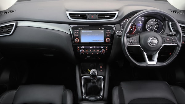 Used Nissan Qashqai 2018 for sale - 76158840: Photo 12