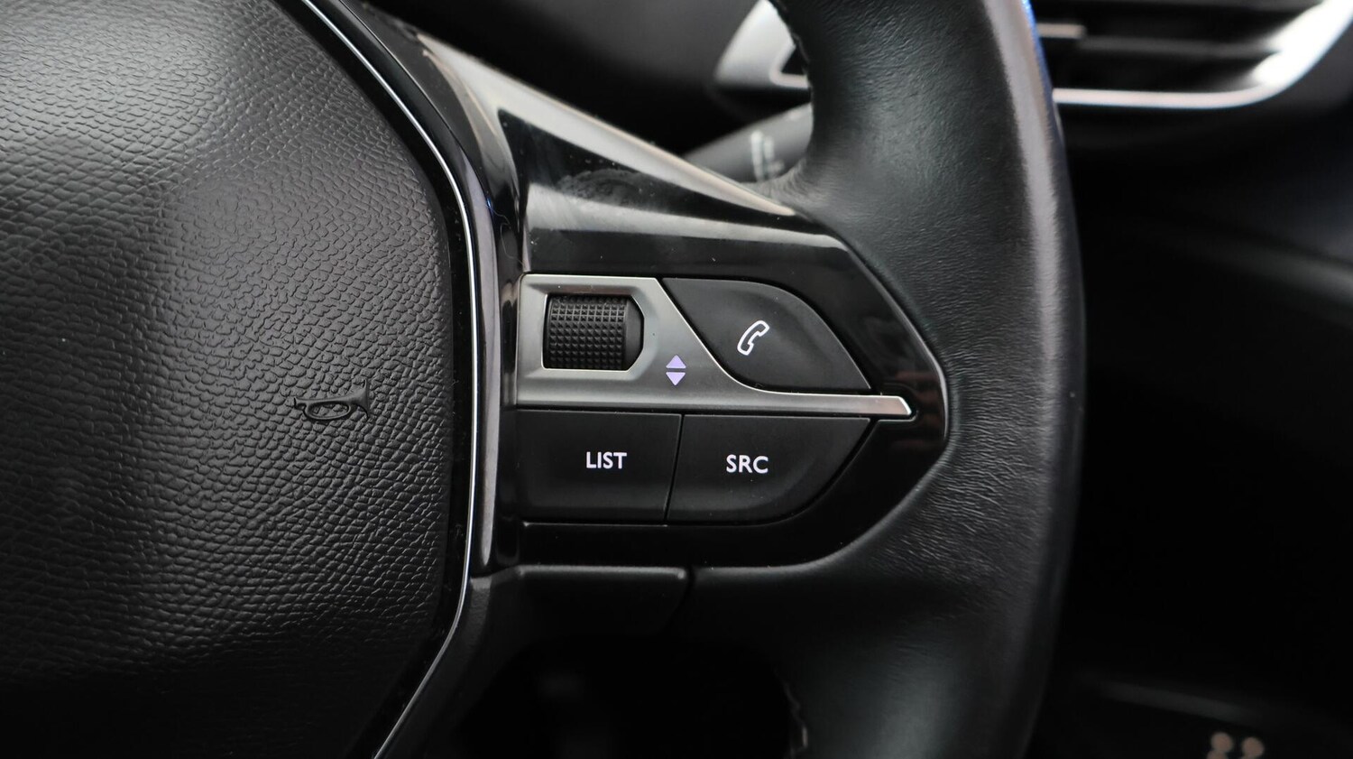 Used Peugeot 3008 for sale - 76727557: Photo 24