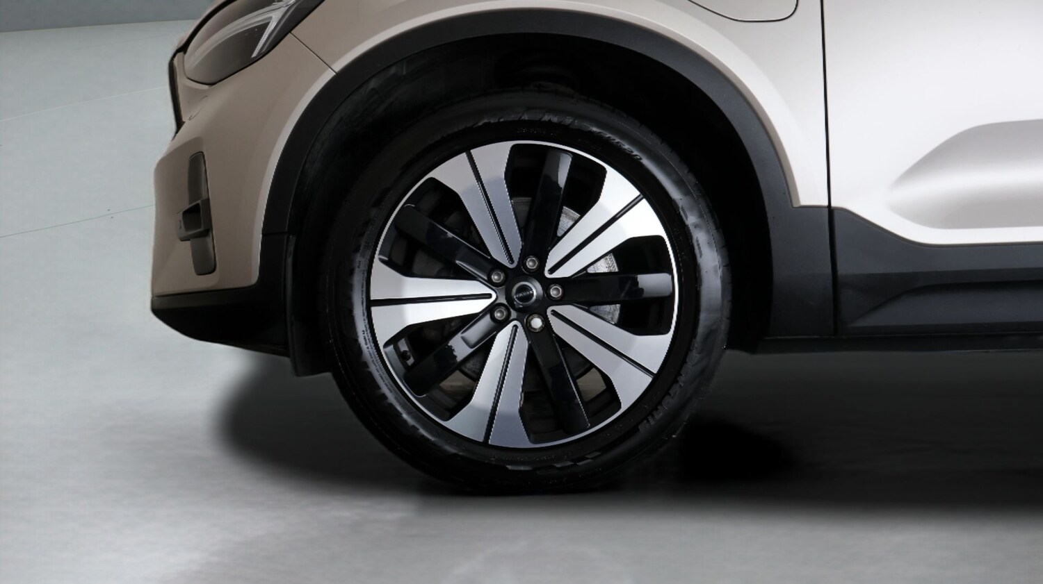 Used Volvo XC40 2022 for sale - 77981766: Photo 17