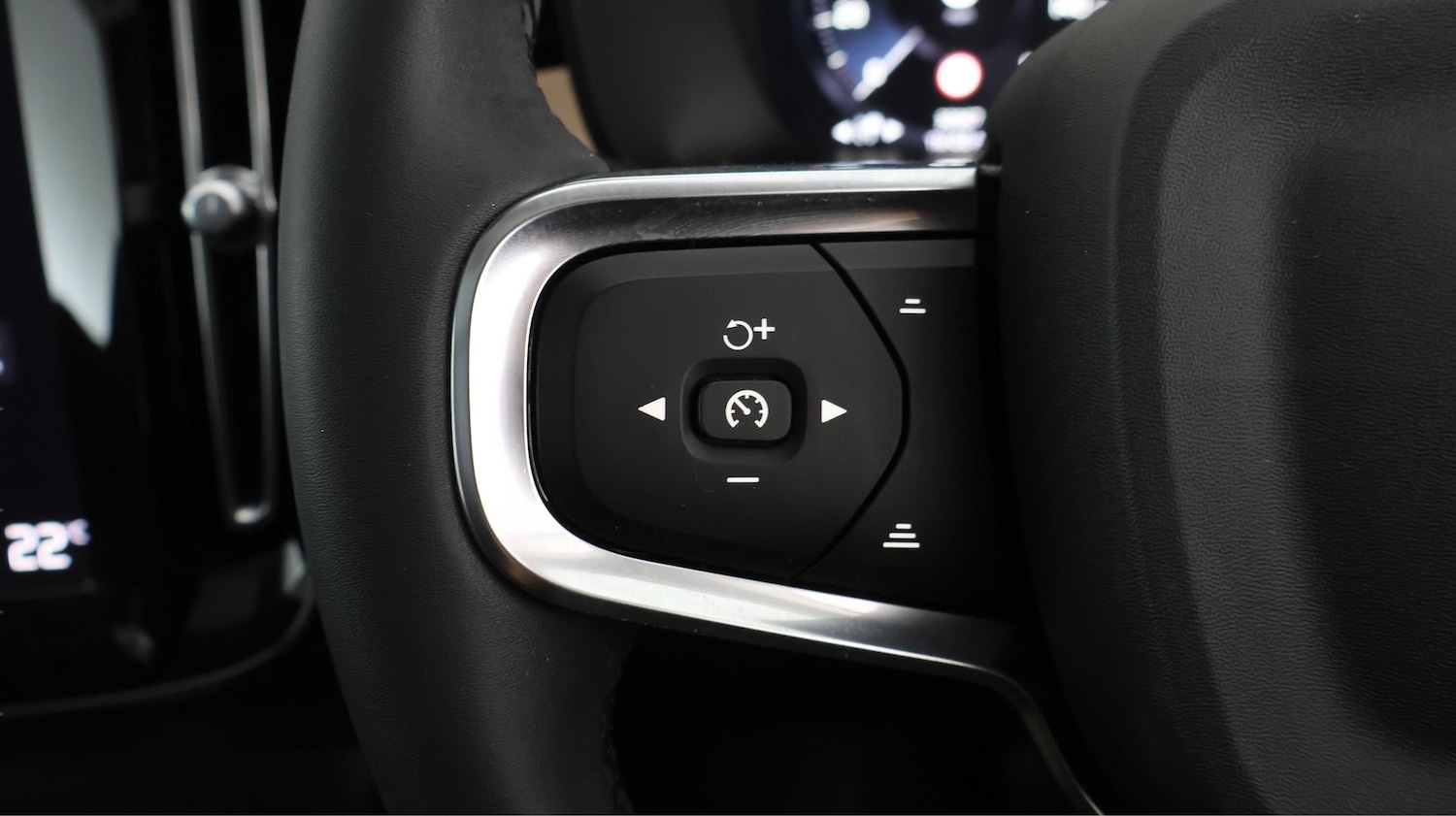 Used Volvo XC40 2022 for sale - 77981766: Photo 19