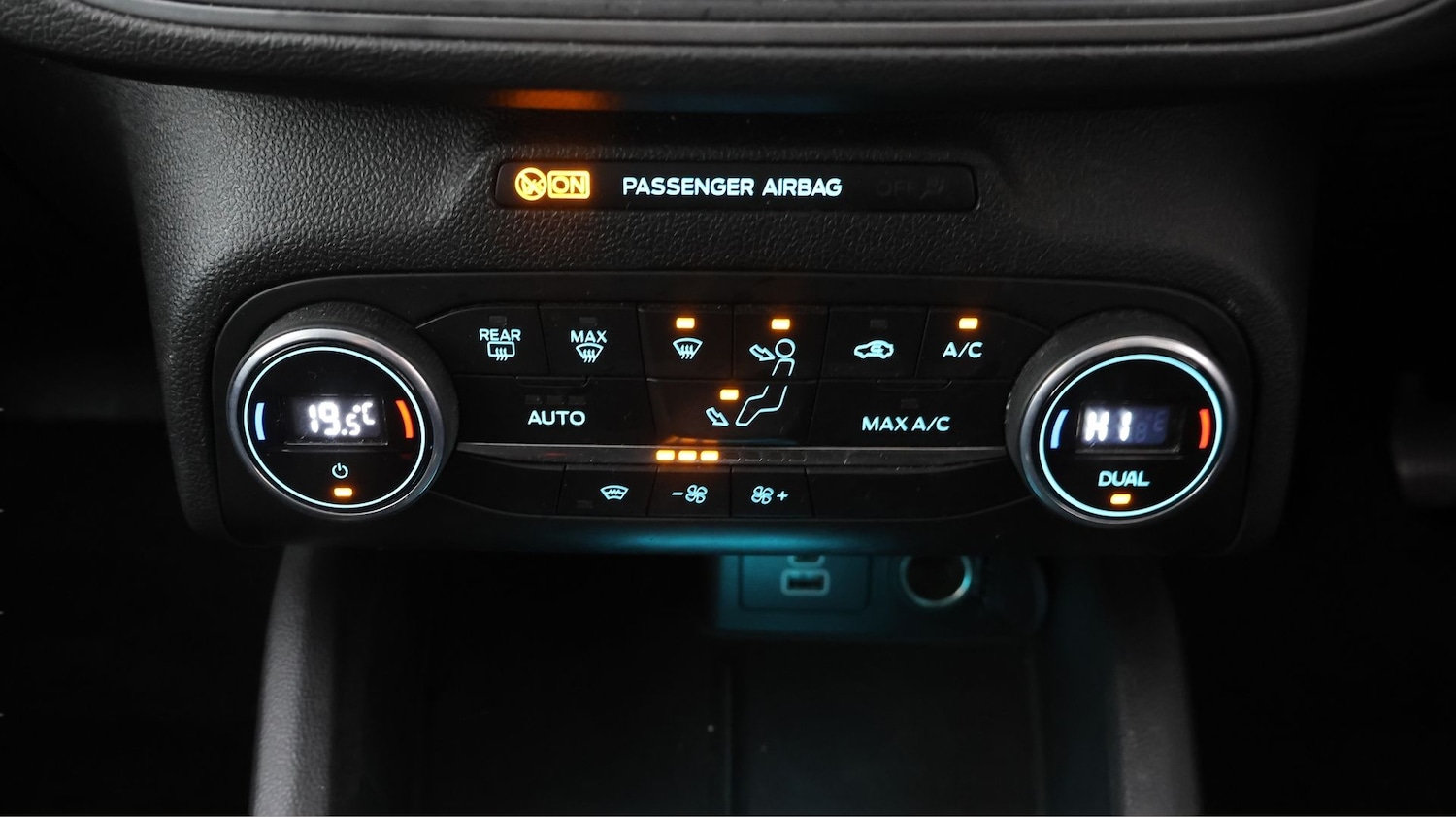 Used Ford Focus 2023 for sale - 78132616: Photo 11