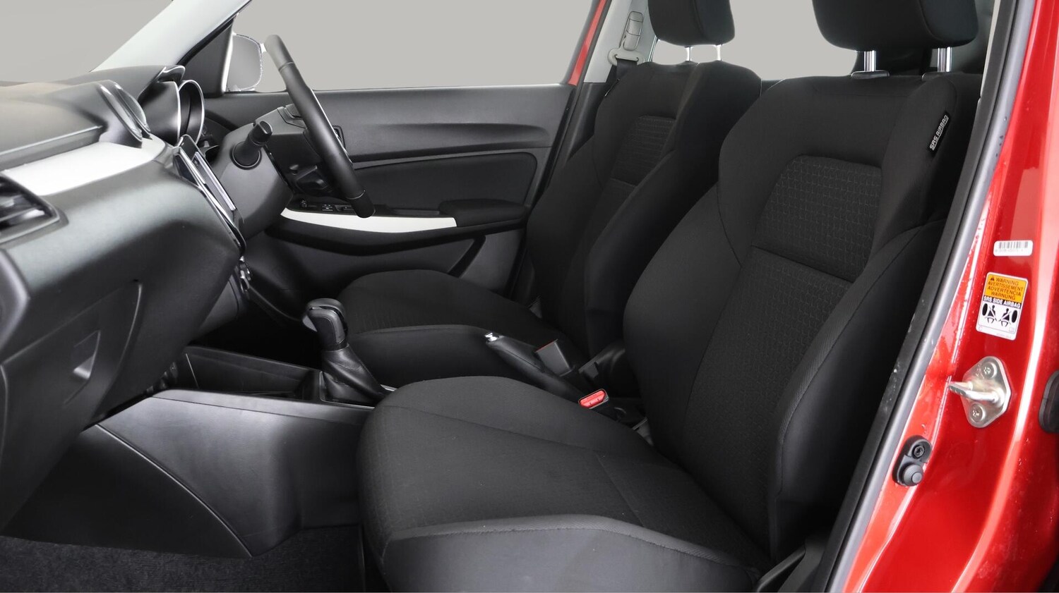 Used Suzuki Swift 2023 for sale - 76226672: Photo 14