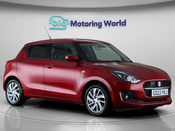 Used Suzuki Swift 2023 for sale - 76226672: Photo 1