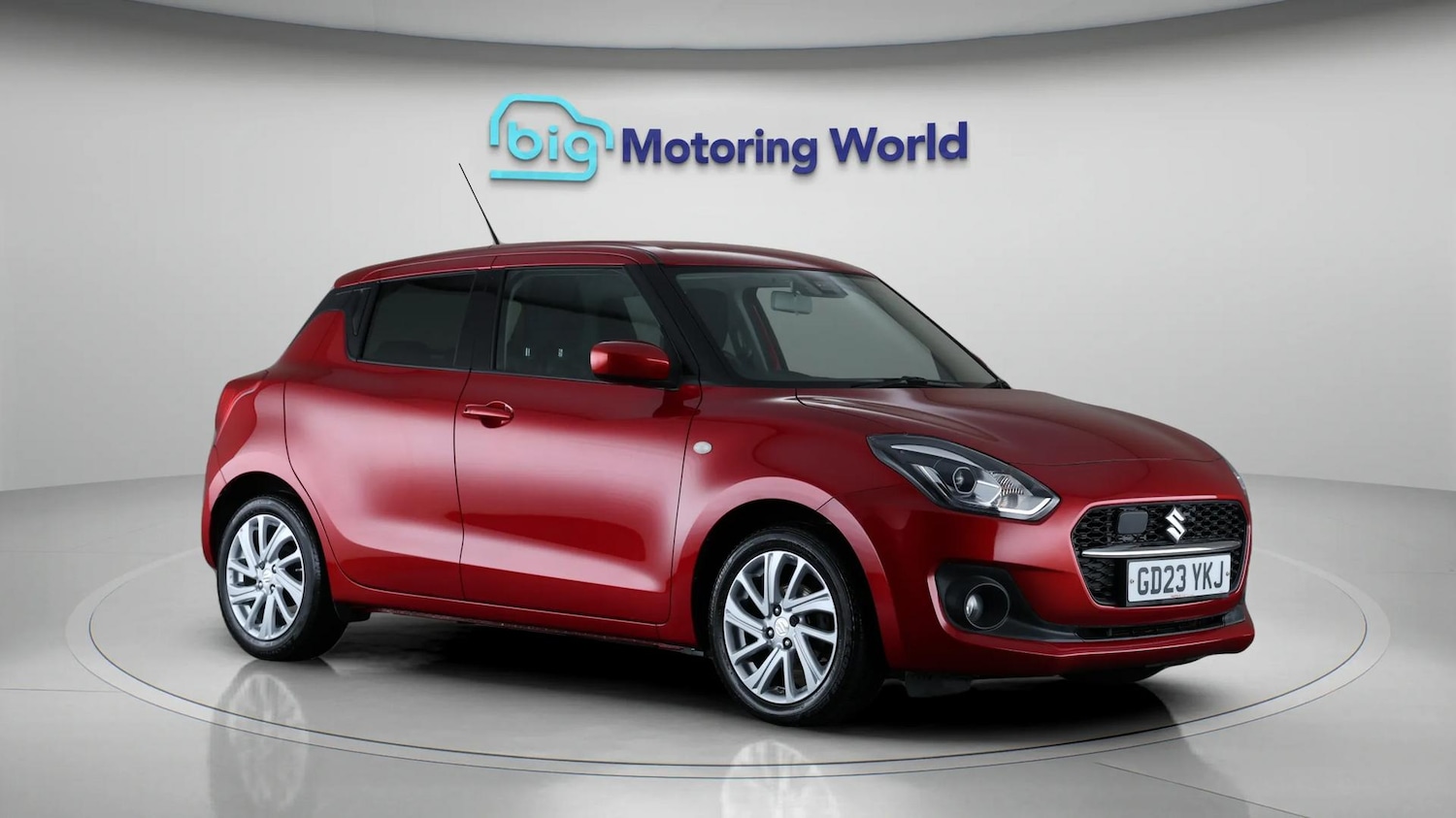 Used Suzuki Swift 2023 for sale - 76226672: Photo 2