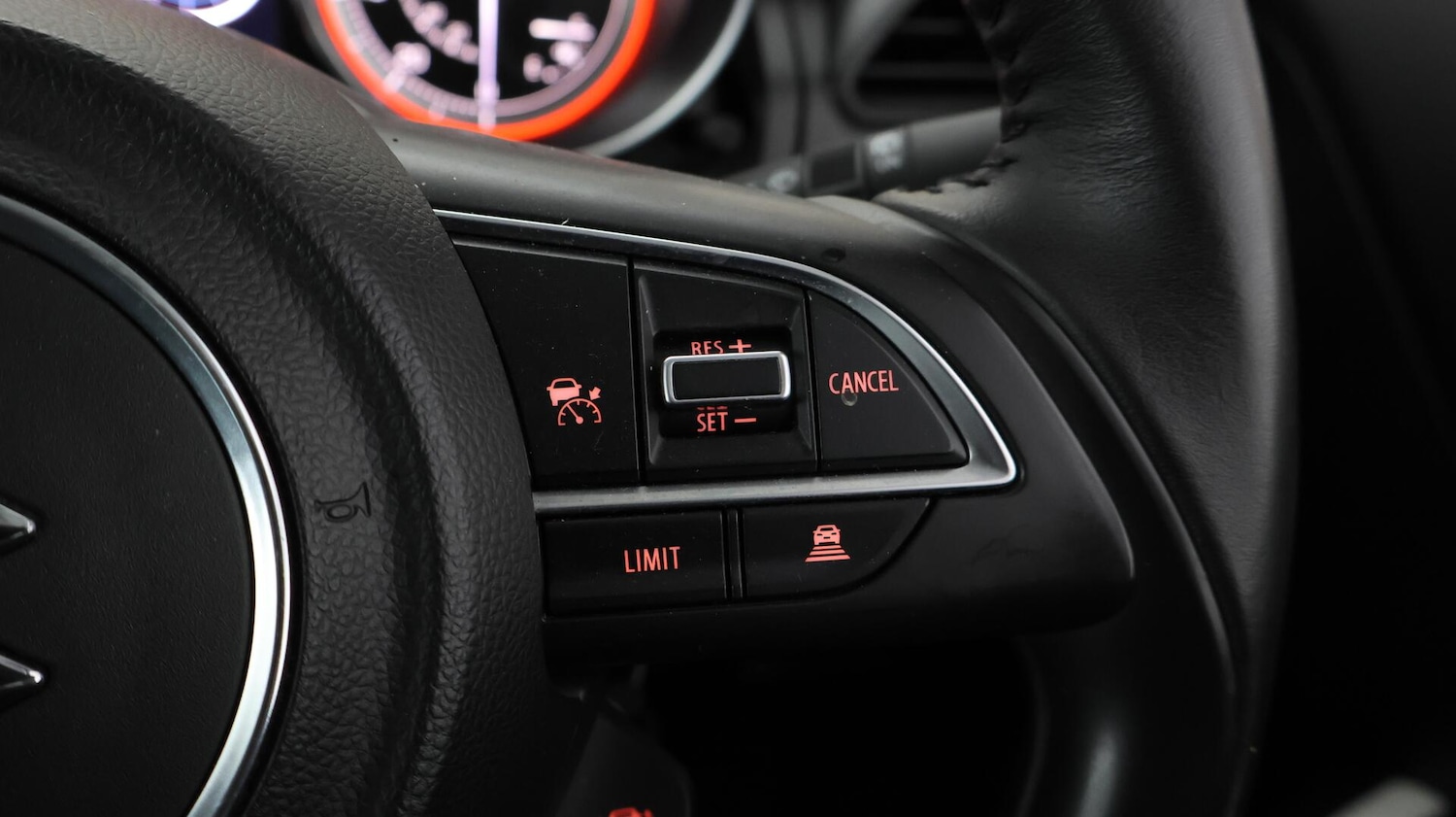 Used Suzuki Swift 2023 for sale - 76226672: Photo 26