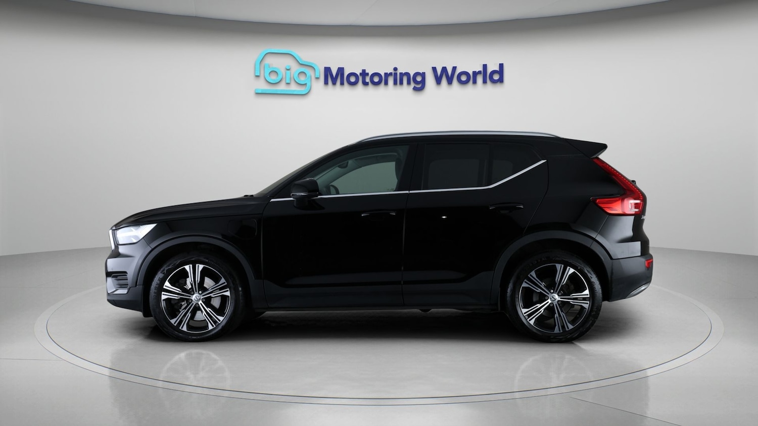 Used Volvo XC40 2021 for sale - 77264255: Photo 4