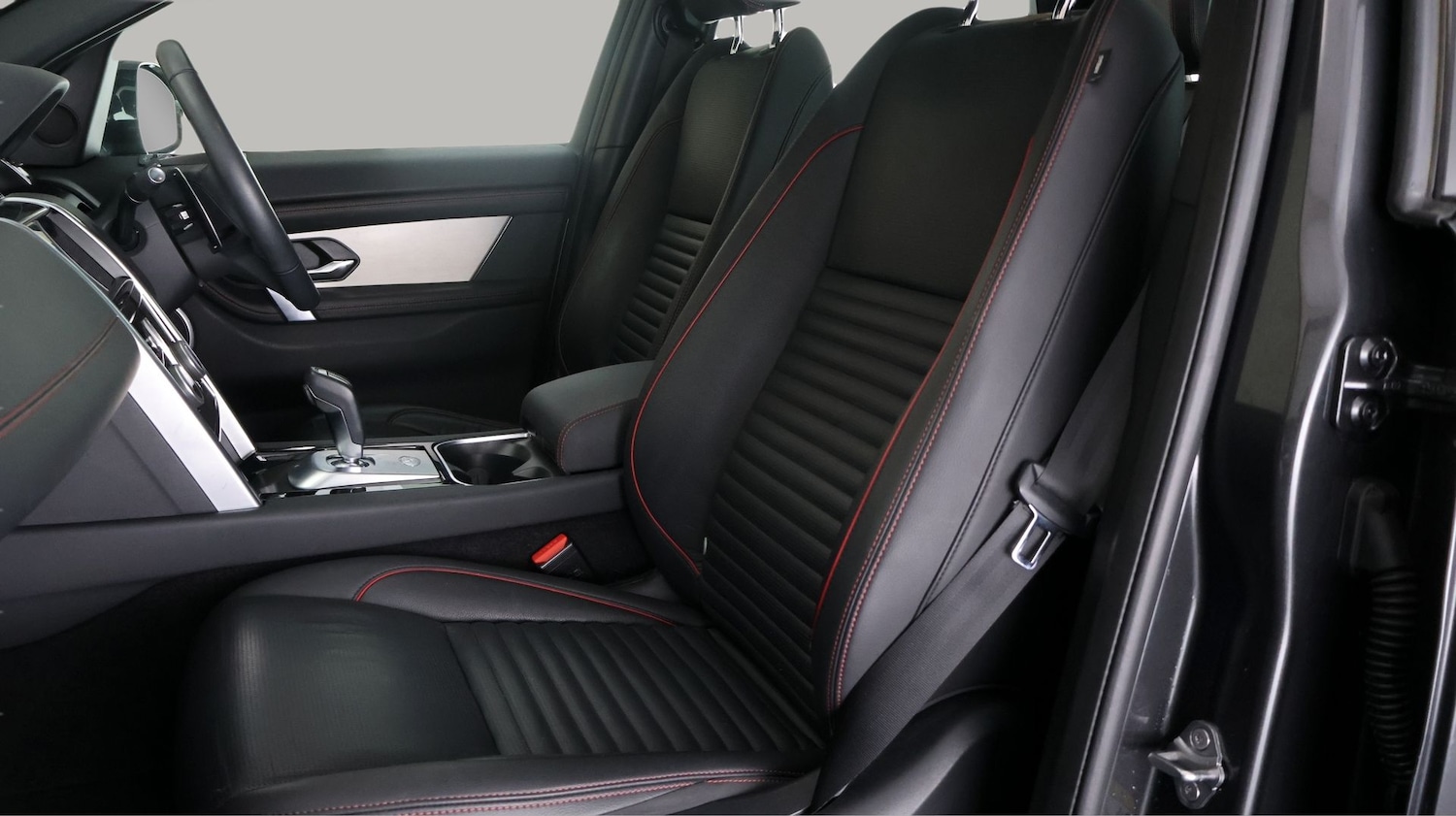 Used Land Rover Discovery Sport 2022 for sale - 77968953: Photo 14