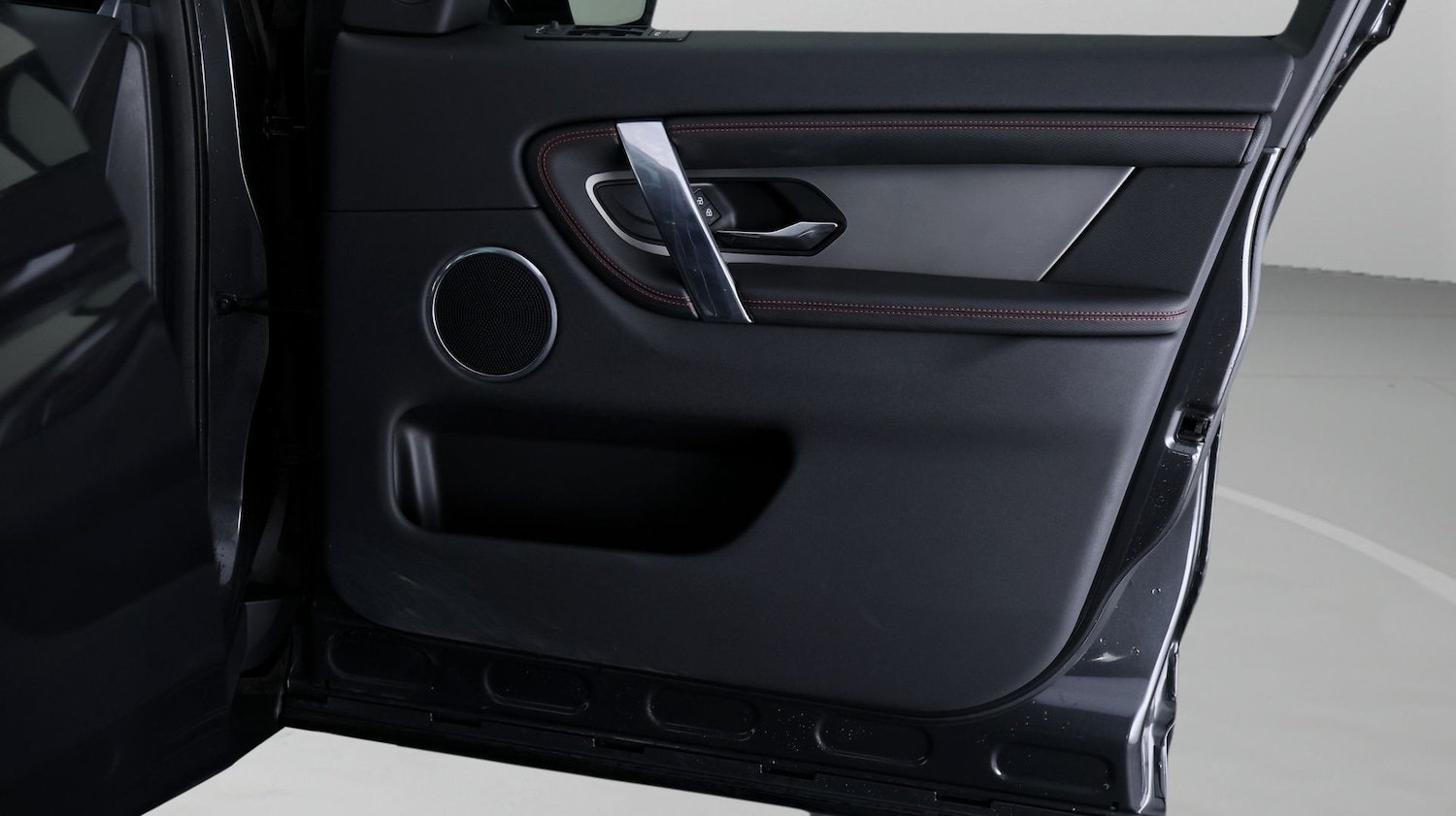 Used Land Rover Discovery Sport 2022 for sale - 77968953: Photo 15