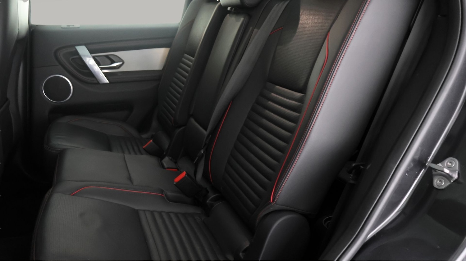 Used Land Rover Discovery Sport 2022 for sale - 77968953: Photo 16