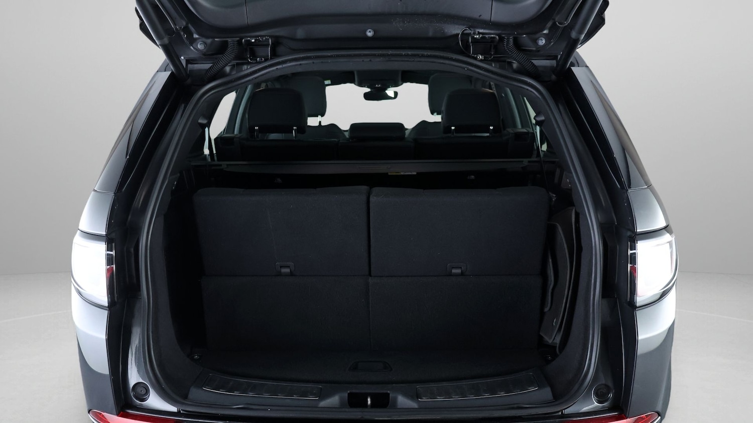 Used Land Rover Discovery Sport 2022 for sale - 77968953: Photo 17