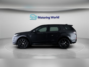 Used Land Rover Discovery Sport 2022 for sale - 77968953: Photo