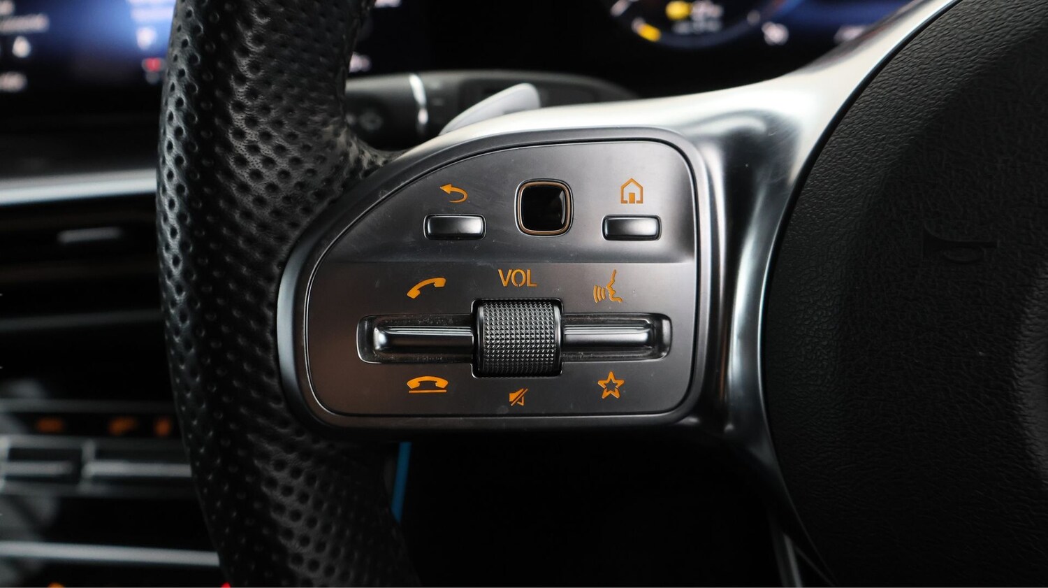 Used Mercedes-Benz EQC 2022 for sale - 78000856: Photo 20