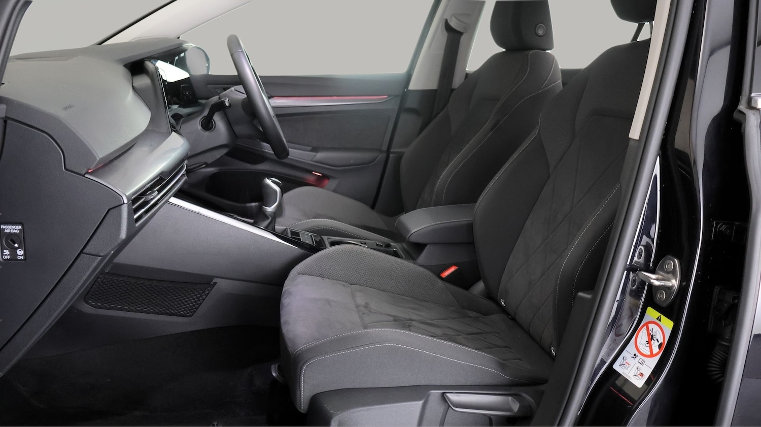 Used Volkswagen Golf 2023 for sale - 77992841: Photo 14